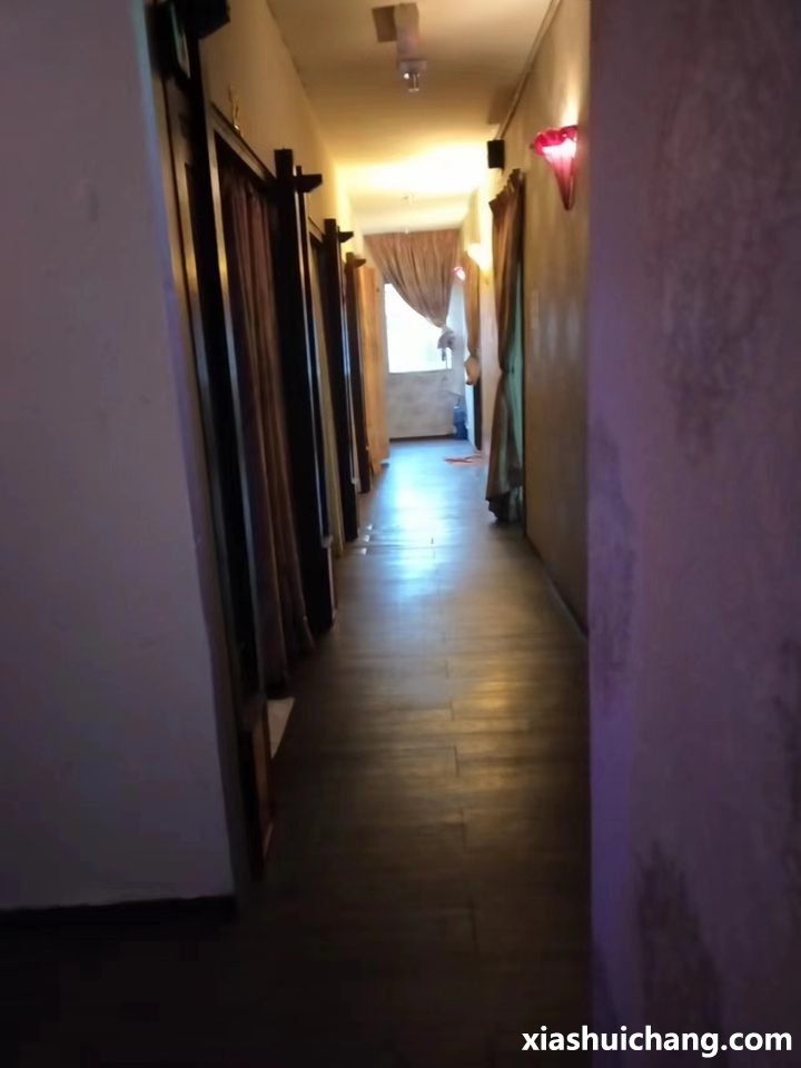 082655urkznnkhjhvjr8h2.jpg