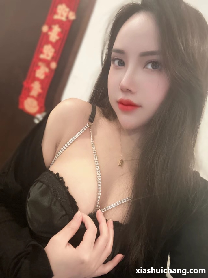 084651rovrrvt8w300mzv0.jpg