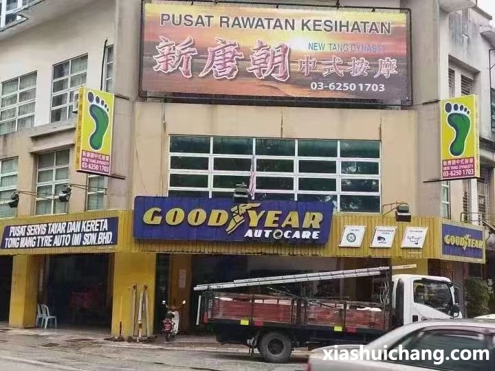 130242b37z8c87cw766n17.jpg