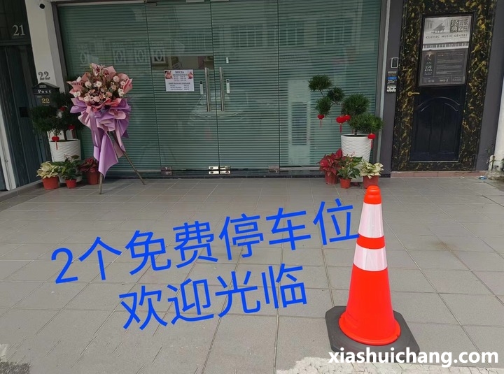 071558zg5nz3sjnl9uzy3d.jpg