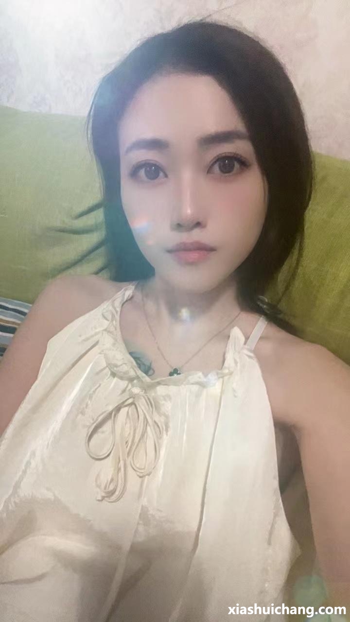 004329u444zo7ptt84437t.jpg