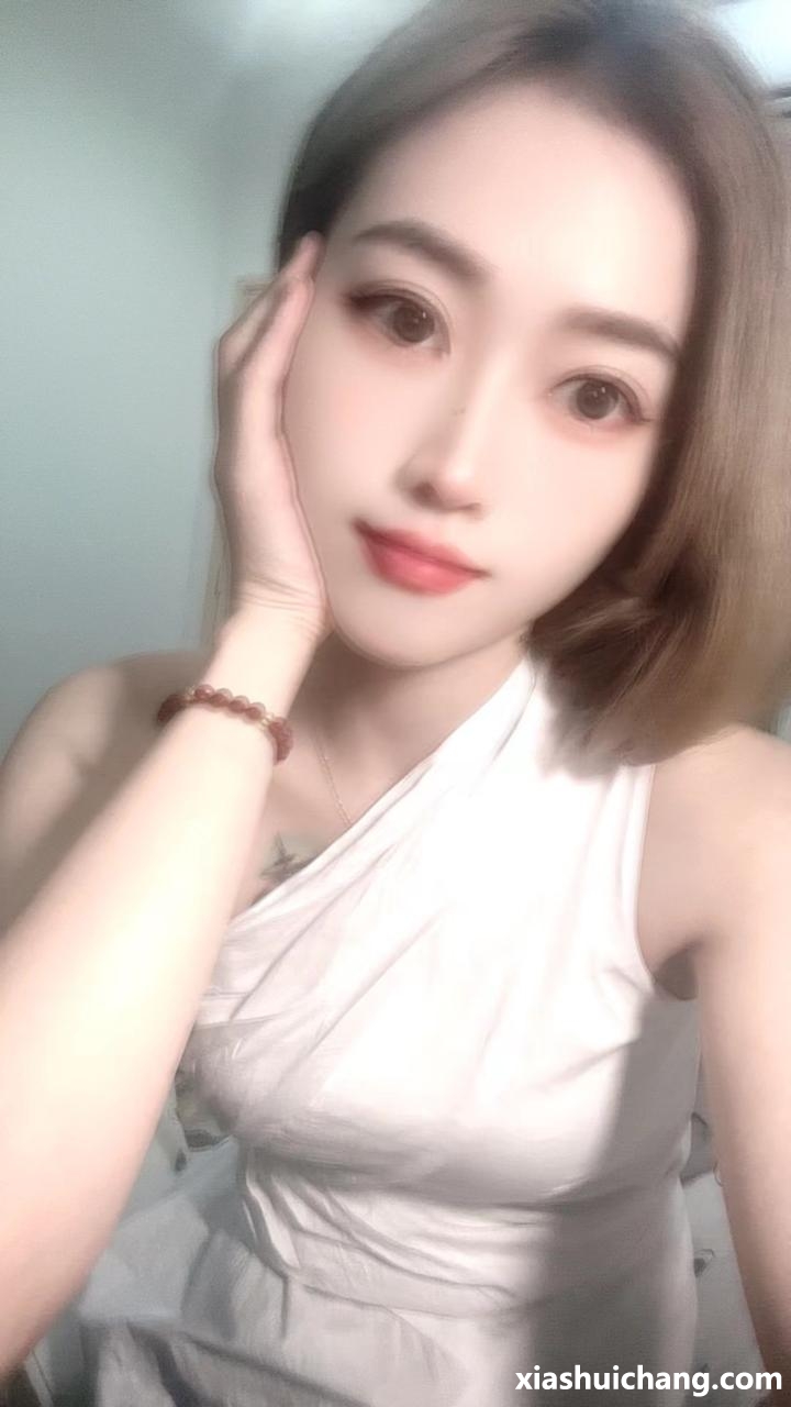 004311j081g18l8zs3m05x.jpg
