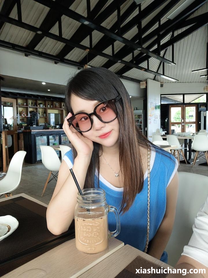 005539n91rq94191lqfkg9.jpg