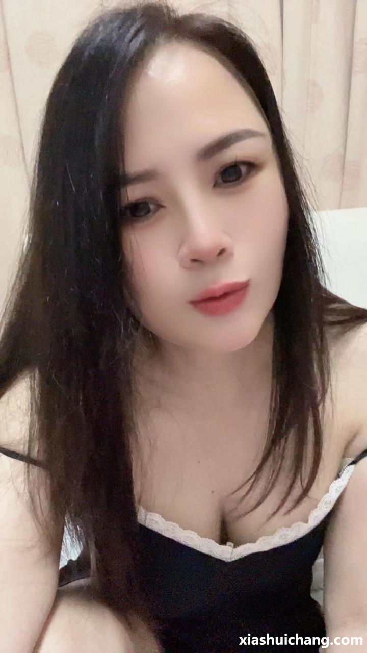 235901yqg010x8zhz6sqjj.jpg