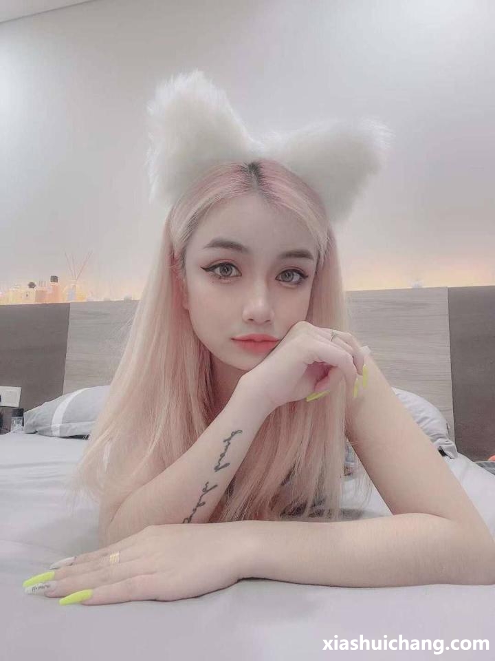 142644hv9v779vi2db96zz.jpg