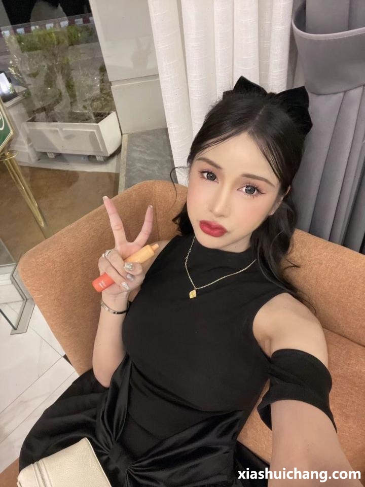 011156o514oeiy5zhizz45.jpg