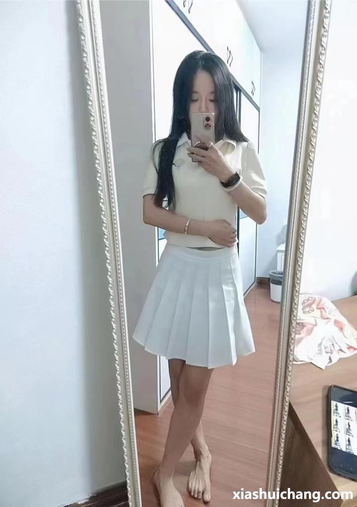 144709mecy0cnecndg2pdc.jpg
