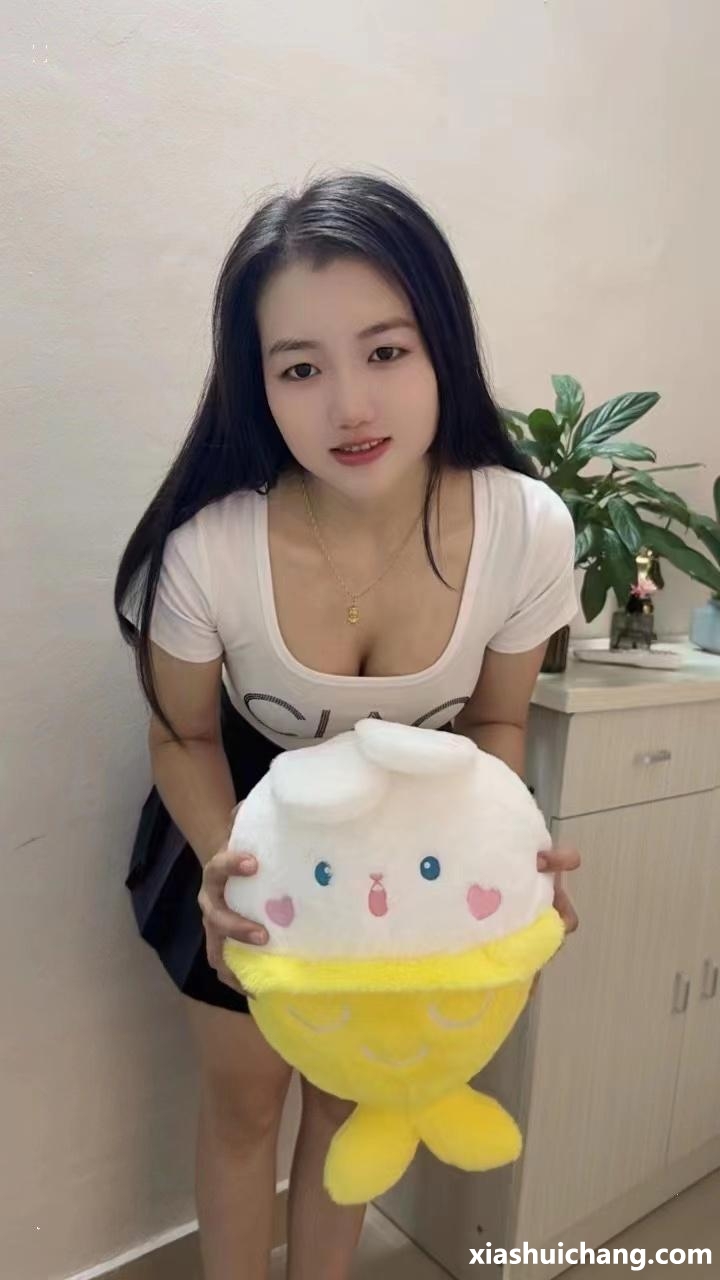 022337lxpggcc01bhpplbb.jpg