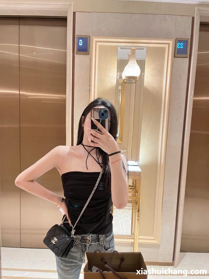 181214av9xqxc11c5q959v.jpg