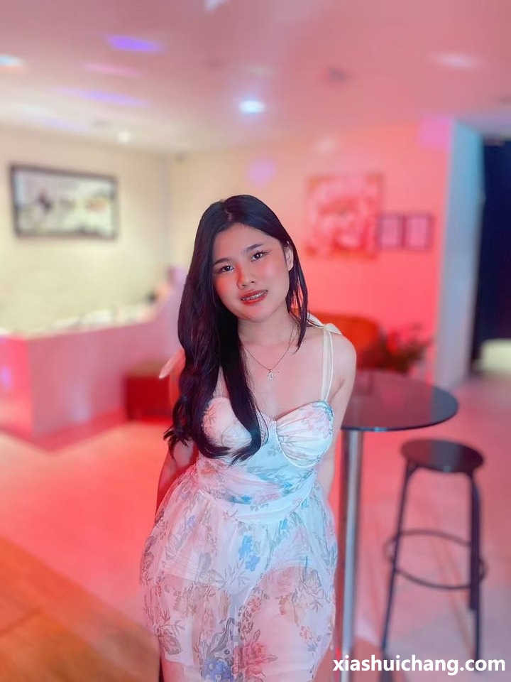 001041kyr6d506222u6q0y.jpg