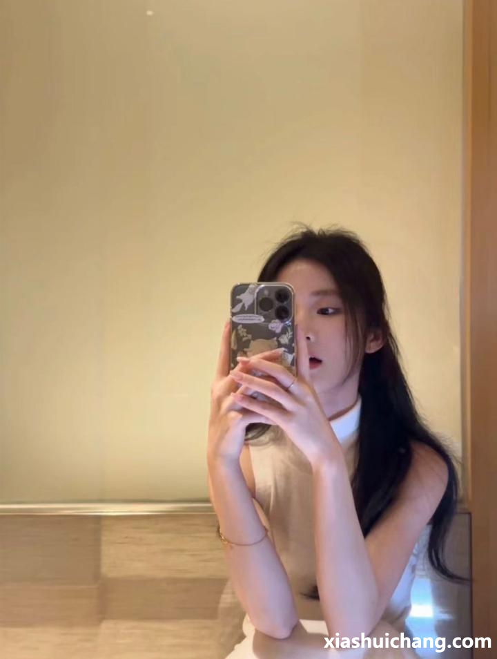 022456vys5a2d9zu2l933a.jpg