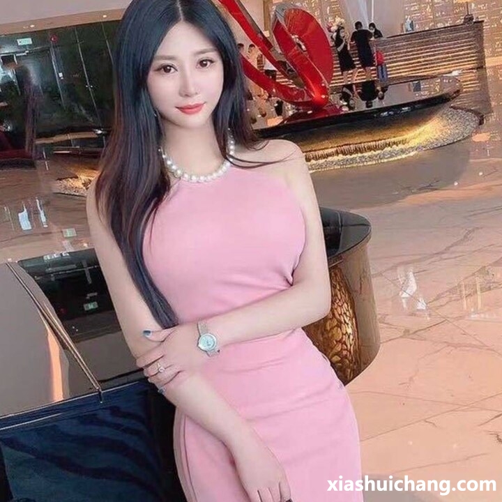 181541g0oz0p4p4kckzq44.jpg