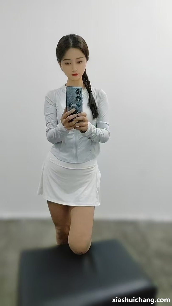 164700qwn0rzn6s0b6xljj.jpg